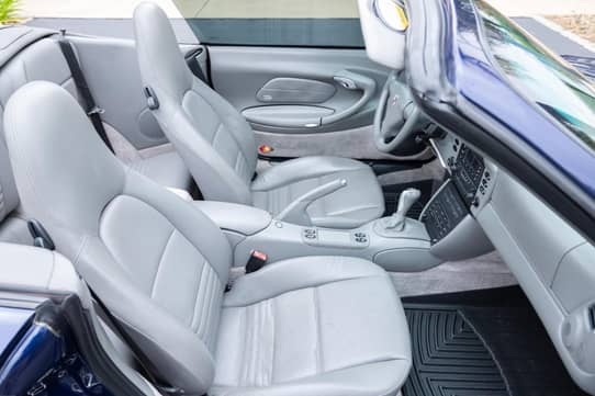 2005 Porsche Cayenne - Image 7